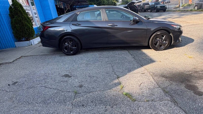 2021 Hyundai Elantra