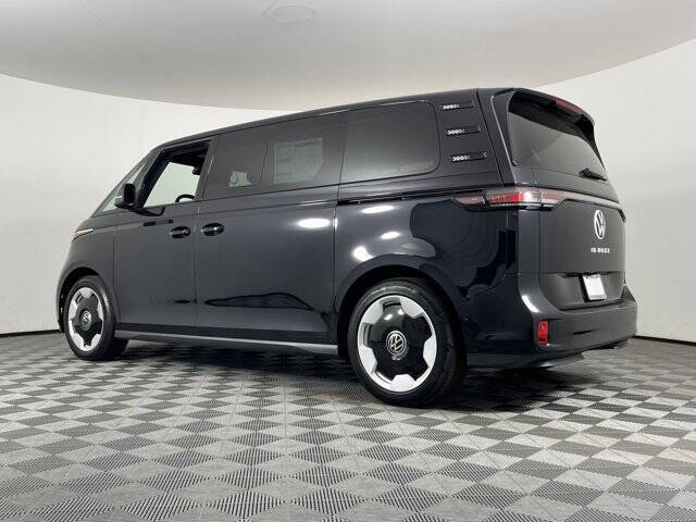 2025 Volkswagen ID. Buzz Pro S