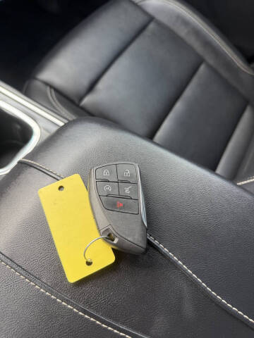 2024 GMC Acadia Elevation