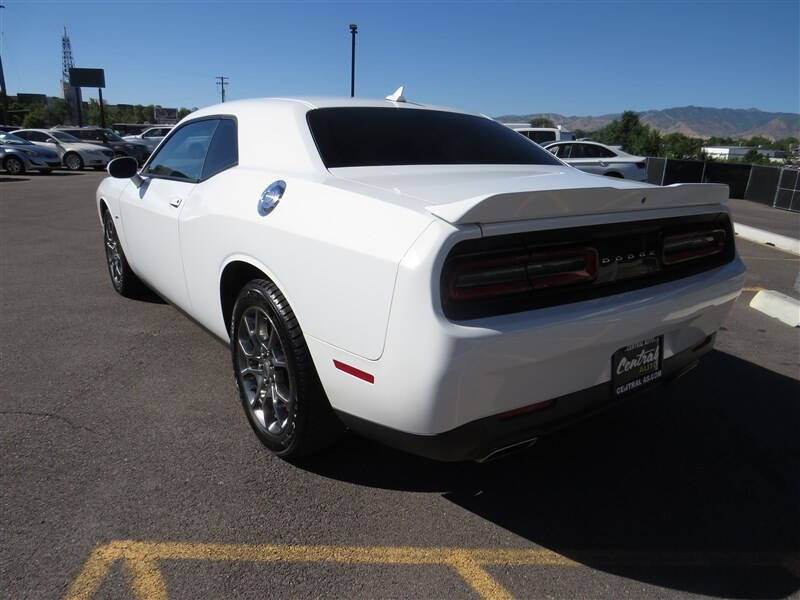 2017 Dodge Challenger GT