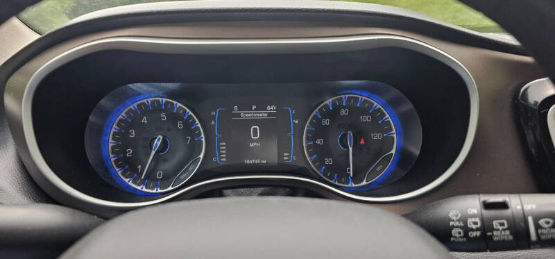 2017 Chrysler Pacifica Touring