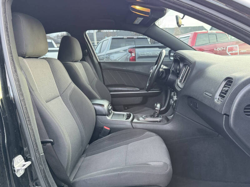 2019 Dodge Charger SXT