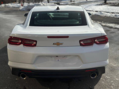 2024 Chevrolet Camaro LT