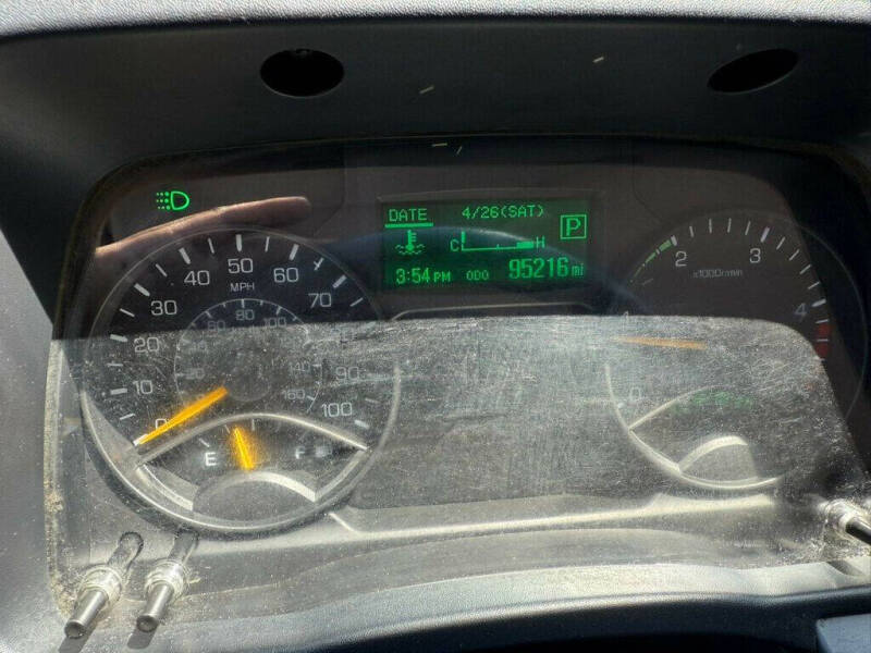 2017 Mitsubishi Fuso FE180