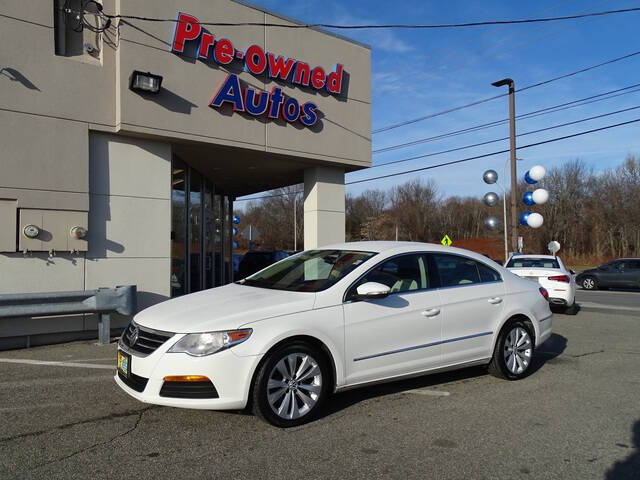 2011 Volkswagen CC for sale at KING RICHARDS AUTO CENTER in East Providence RI