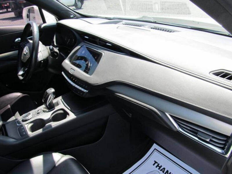 2019 Cadillac XT4 Premium Luxury
