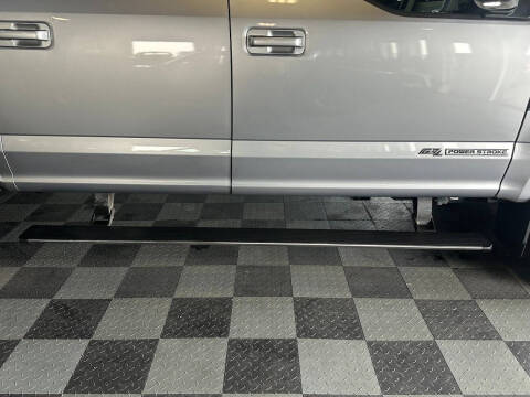 2022 Ford F-350 Super Duty Lariat