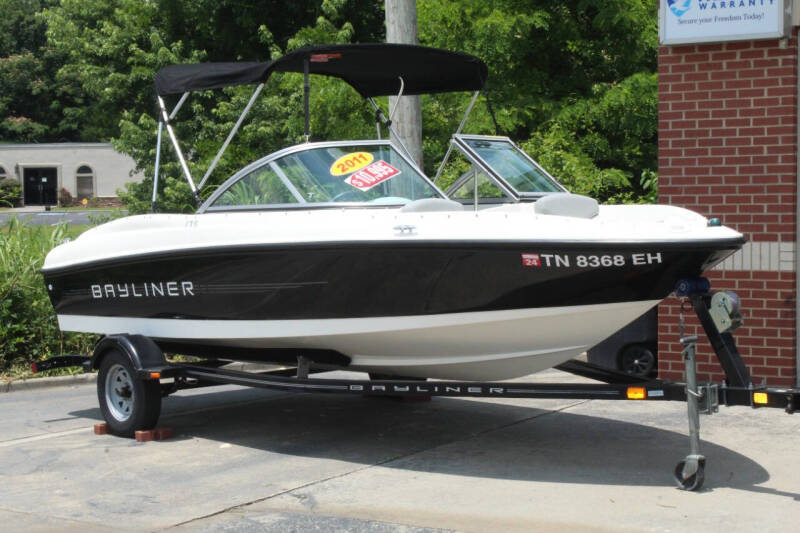 2011 Bayliner 175 BR