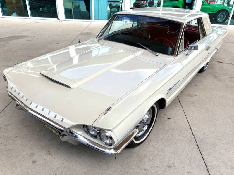 1964 Ford Thunderbird