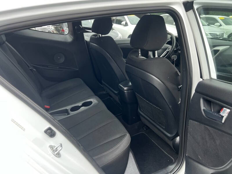 2017 Hyundai Veloster