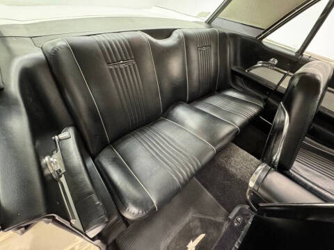 1963 Ford Thunderbird