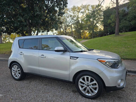 2018 Kia Soul +