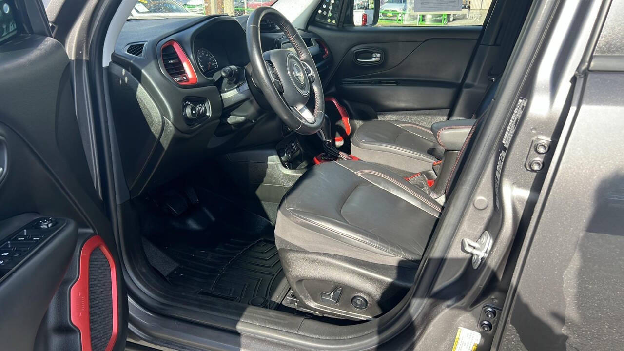 2016 Jeep Renegade for sale at Auto Plaza in Fresno, CA