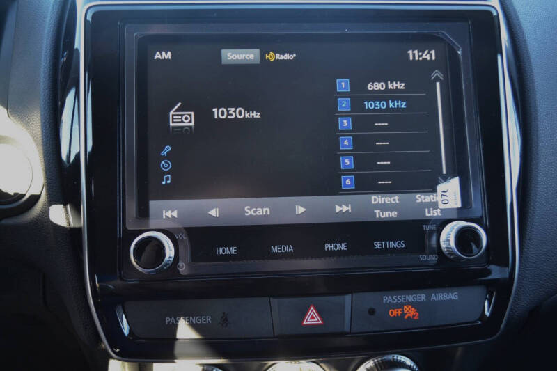 2025 Mitsubishi Outlander Sport LE