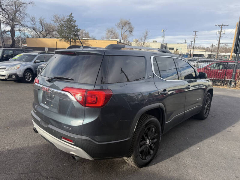 2019 GMC Acadia SLT-1