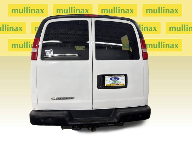 2019 Chevrolet Express LS 3500