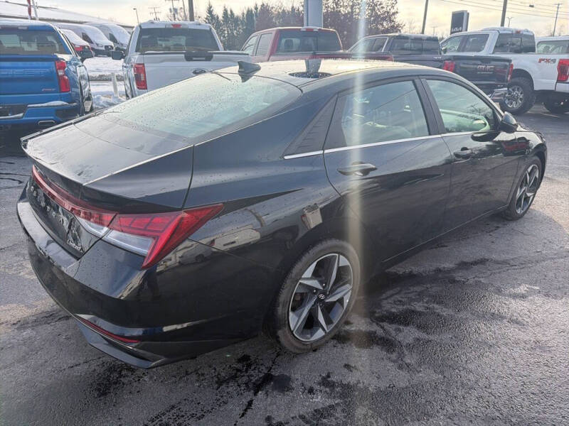 2022 Hyundai Elantra