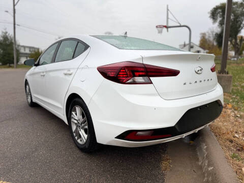 2020 Hyundai Elantra