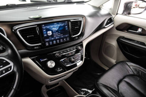 2018 Chrysler Pacifica Touring L Plus