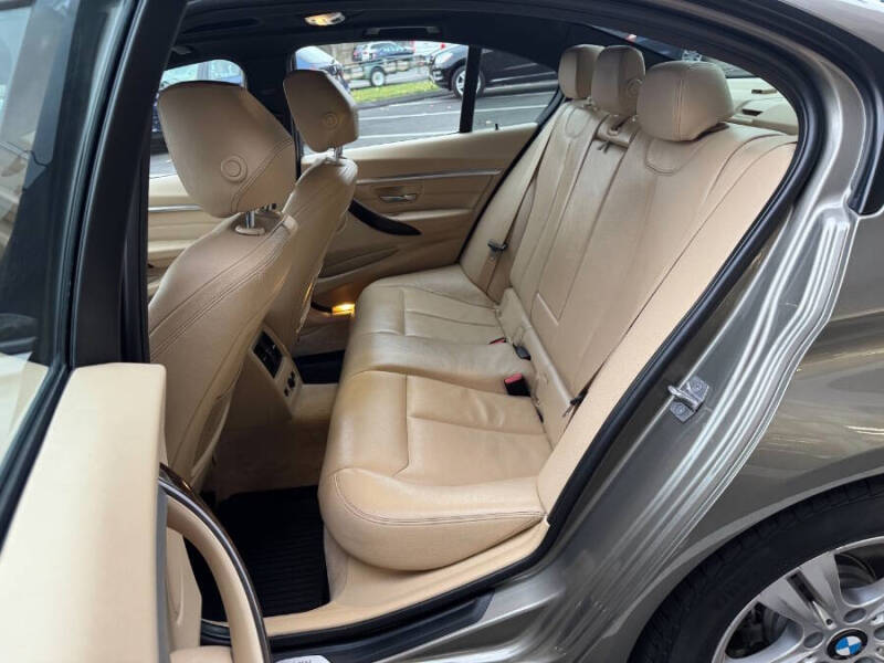 2016 BMW 3 Series 328i xDrive