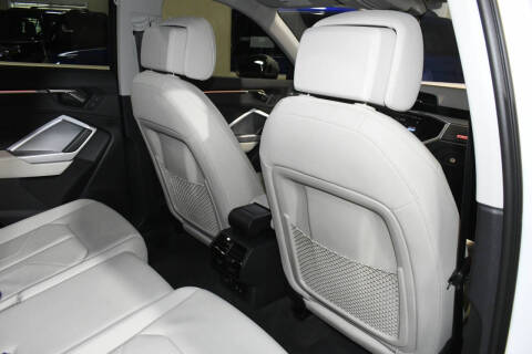 2021 Audi Q3 quattro S line Prem Plus 45 TFSI