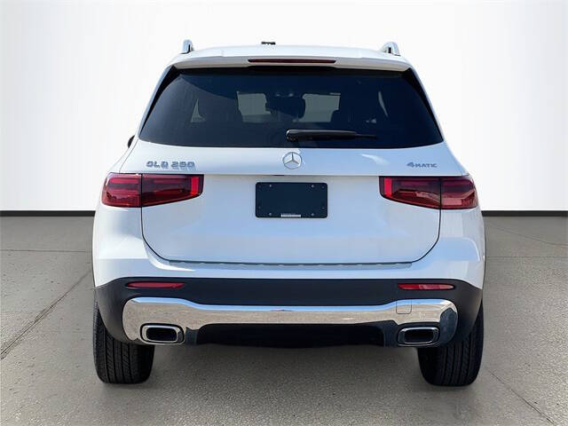 2025 Mercedes-Benz GLB GLB 250 4MATIC