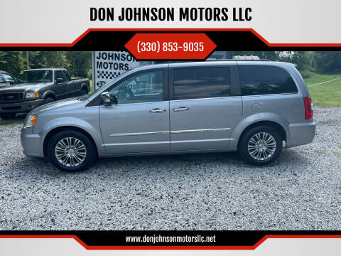 2015 Chrysler Town and Country for sale at DON JOHNSON MOTORS LLC in Lisbon OH