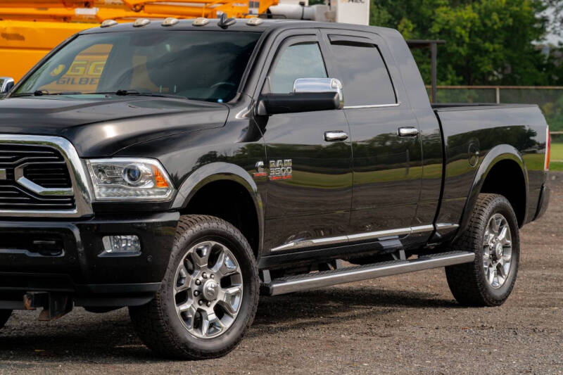 2018 RAM 3500 Laramie Limited