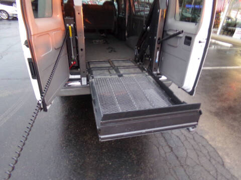 2001 Ford E-Series E-350 SD XL