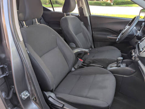 2023 Nissan Kicks S