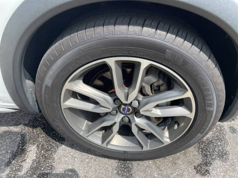 2017 Volvo V60 Cross Country T5 Premier