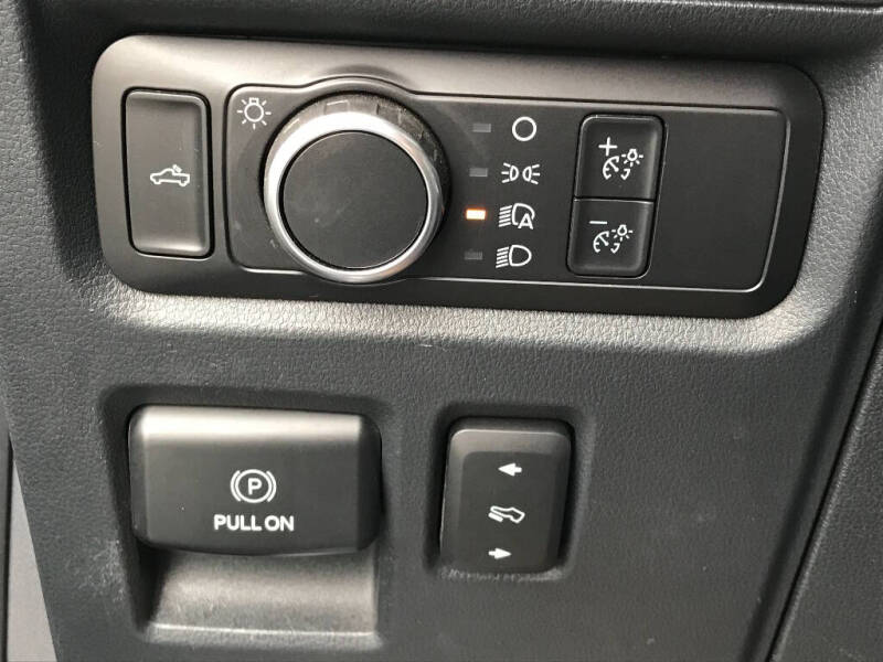 2022 Ford F-150 Lightning Lariat