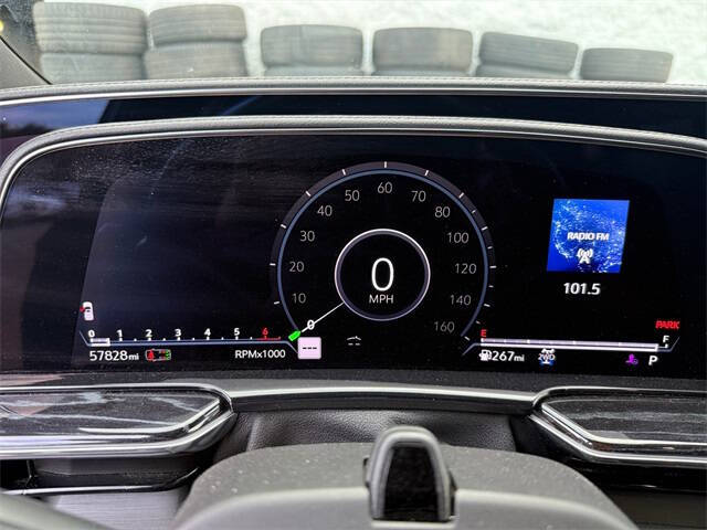 2023 Cadillac Escalade ESV Sport