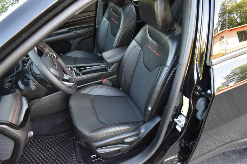 2025 Jeep Compass Trailhawk