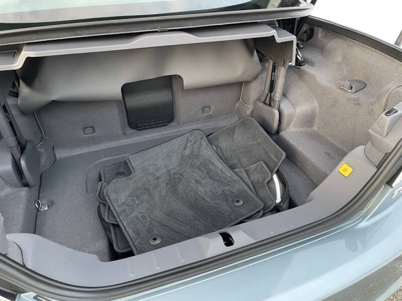 2013 Volvo C70 T5 Premier Plus