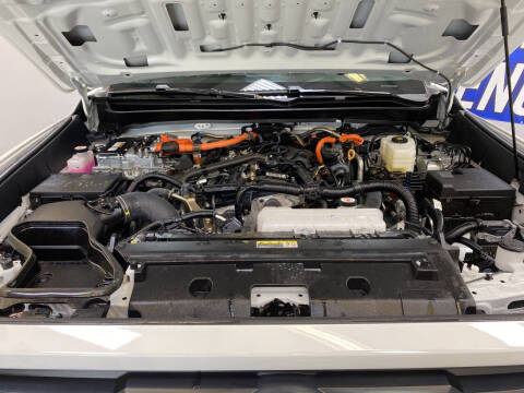 2025 Toyota Tacoma TRD Sport HV