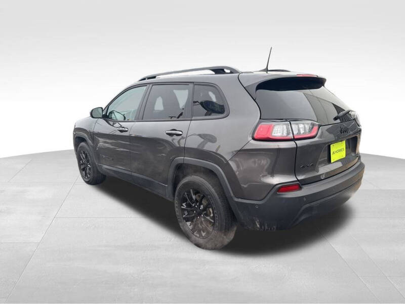 2023 Jeep Cherokee Altitude Lux