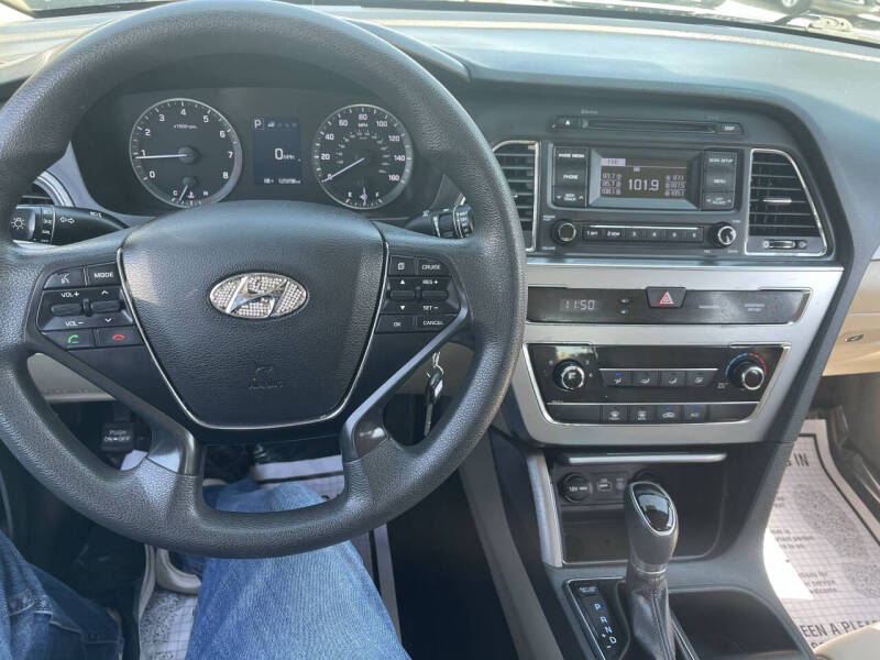 2017 Hyundai Sonata SE