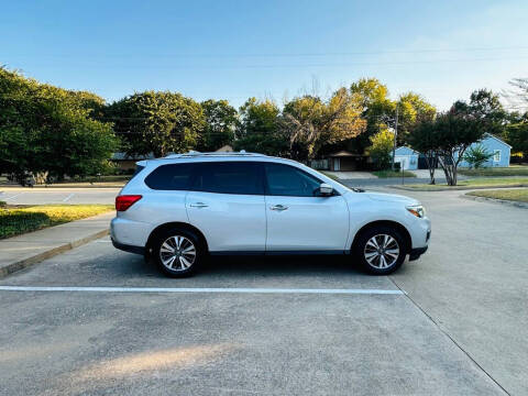 2018 Nissan Pathfinder SL