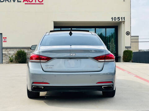 2015 Hyundai Genesis