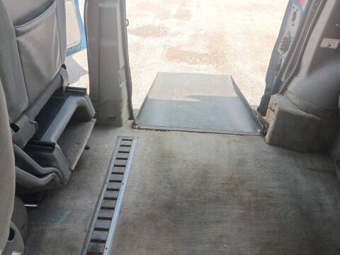 2003 Ford Windstar LX Standard