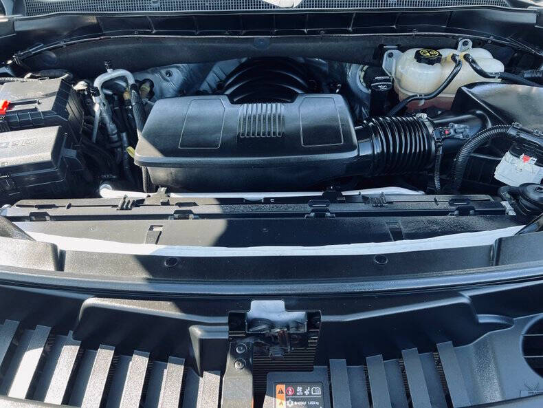 2022 Chevrolet Suburban LT