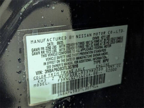 2026 Nissan Kicks SR