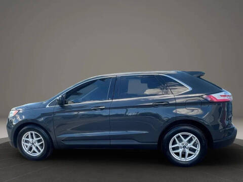 2021 Ford Edge