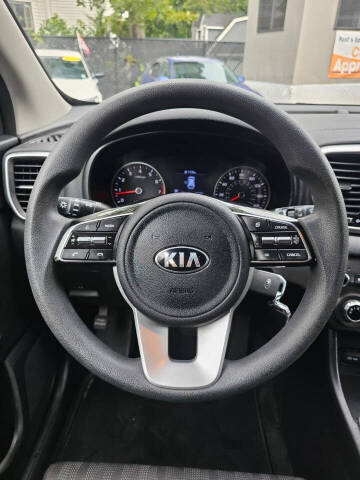2022 Kia Sportage LX