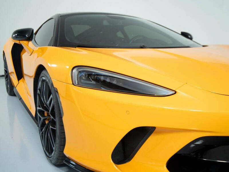 2023 McLaren GT