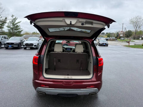 2017 GMC Acadia Denali