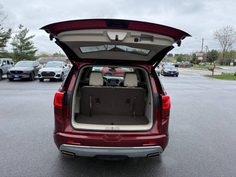 2017 GMC Acadia Denali