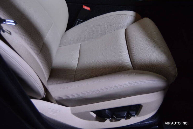 2011 BMW 5 Series 550i