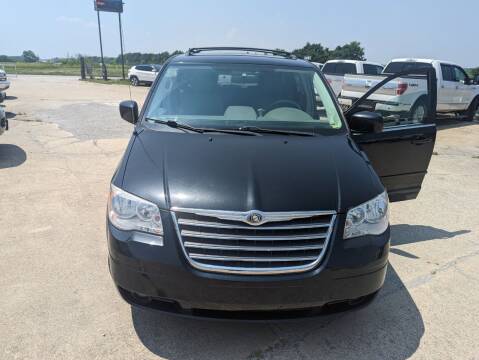 2008 Chrysler Town and Country for sale at C & N SALES in Breckenridge MO